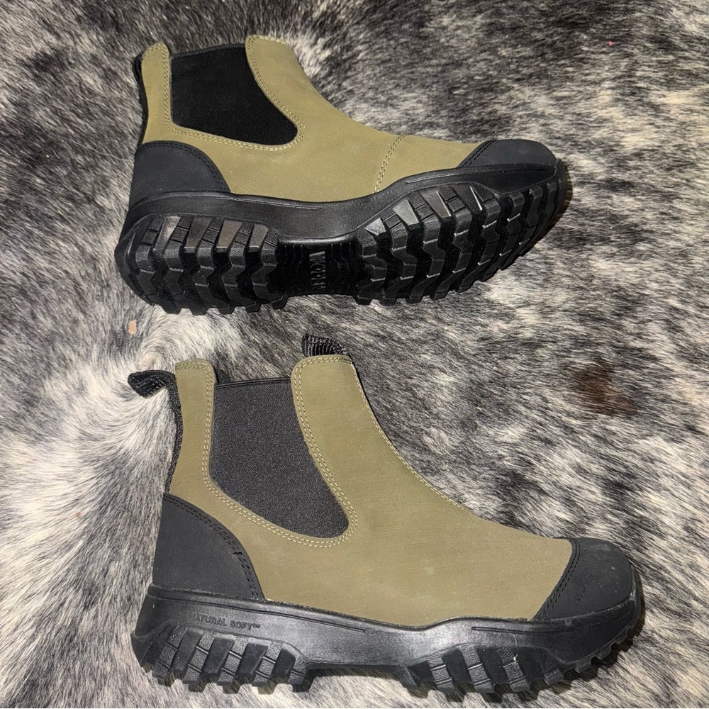 Woden Waterproof Track Boot Magda Rubber Olive Chelsea Size 7.5 Rain Bootie - Picture 4 of 8